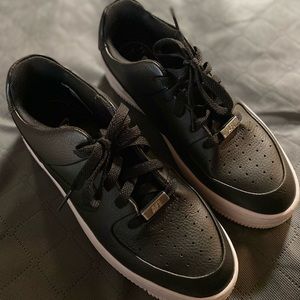 Nike Black Platform Airforce 1’s Women’s Size 9